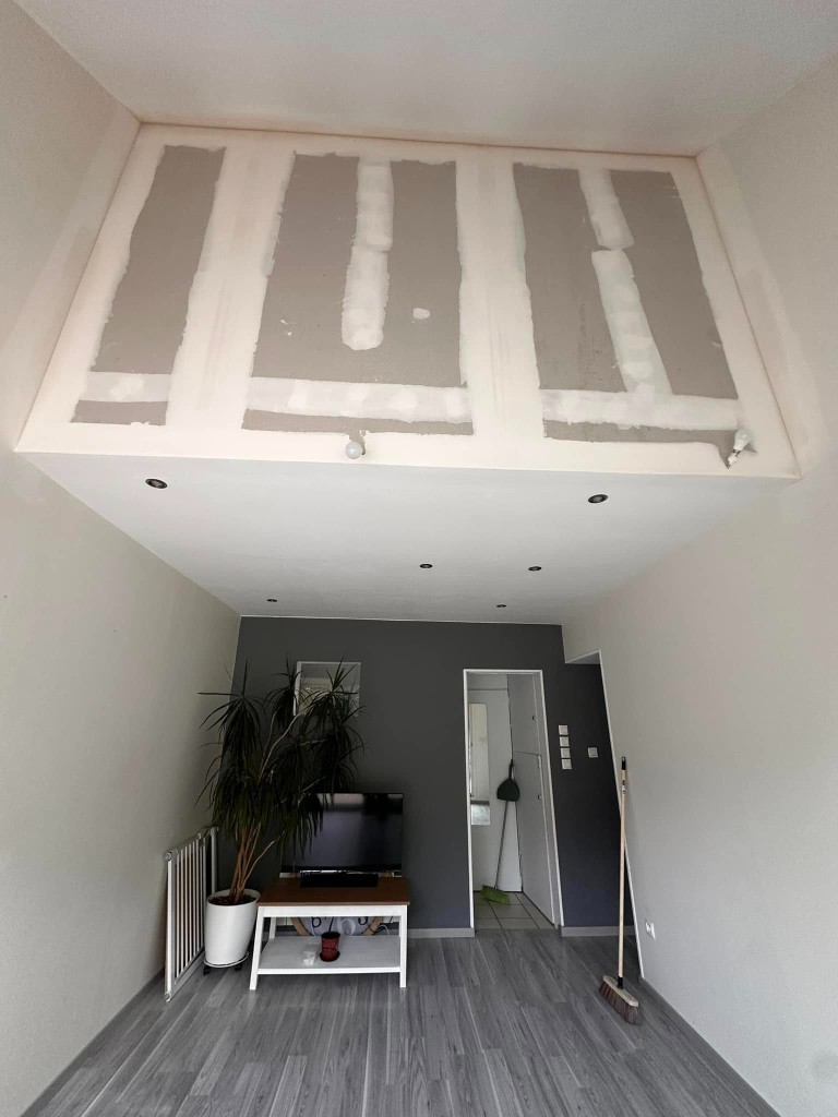 Placo et bandes sur rampant et plafond